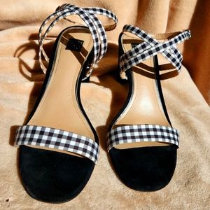 Adorable Gingham Strappy Heeled Sandals